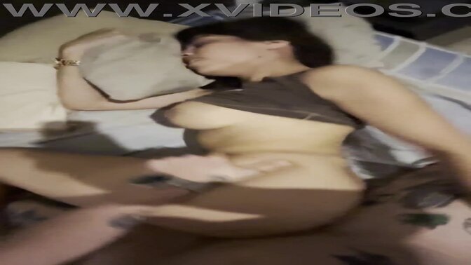 Busty woman takes a deep fist in her ass