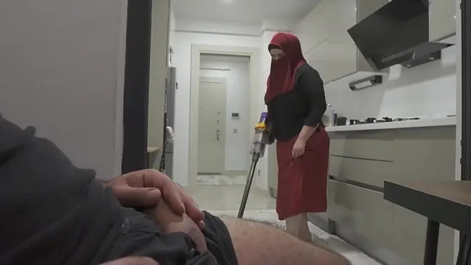 Caught By Stepmom: Amateur MILF gives a rough blowjob and cowgirl ride