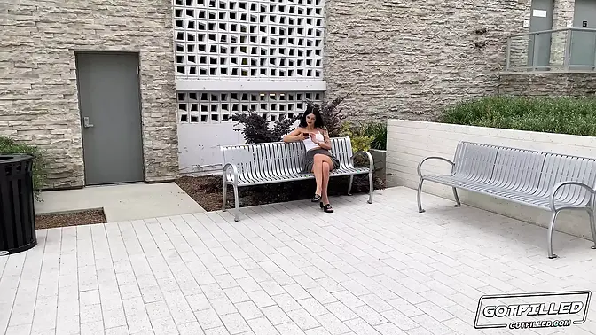 Charlie Valentine's Pussie gets filled with sperm