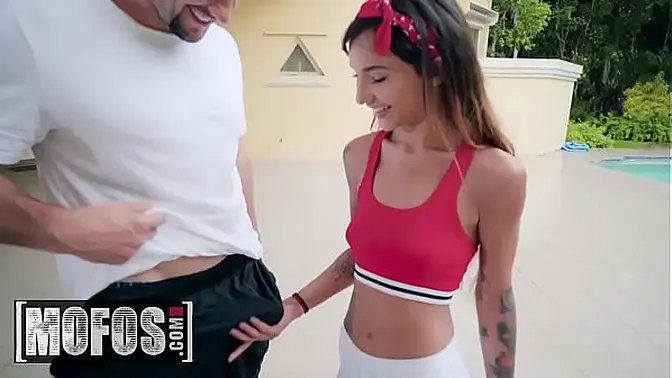 Cheerful Cheerleader Kitty Carrera gives a sloppy blowjob