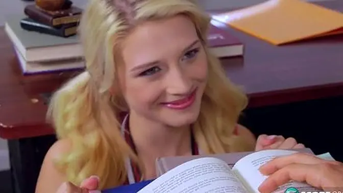 Cheerleader Aubrey Gold gets her pussy fucked and creampied