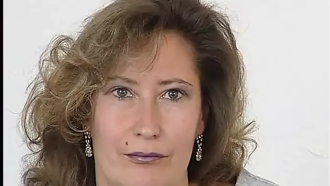 chubby milf fingers her shaved cunt while her man watches her do it