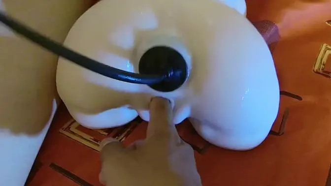 Chubby wife licks semen from Tantaly sex doll's big butt