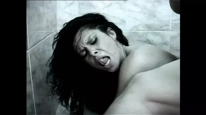 Cintia Silver gets two big hard cocks