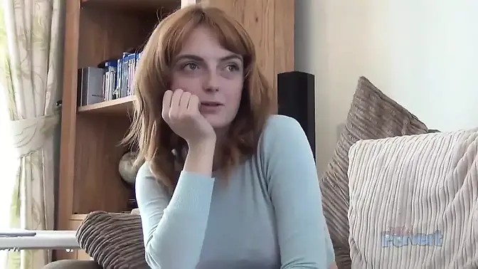 Clueless student Lola Gatsby gives a sloppy blowjob