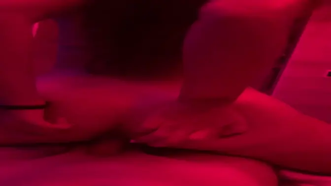 Colombian blonde with big ass gets fucked in motel