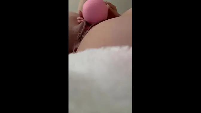 Cory Chase and Rose Bennett's Oral and Vibrator Orgasm Fun