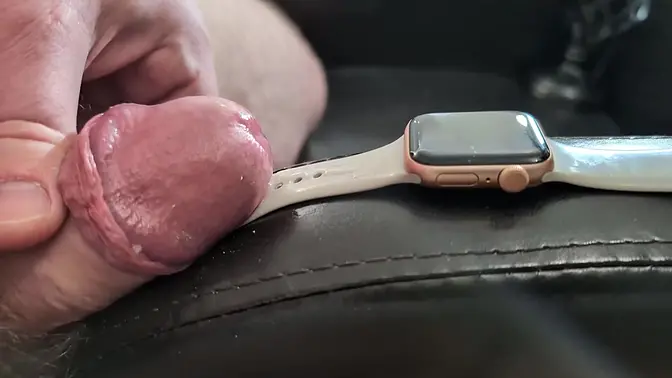 Cum on GF's Apple Watch - Wristwatch Cum Fetish