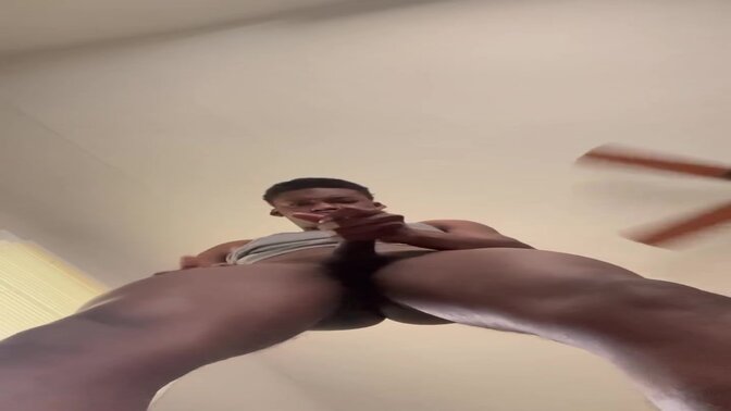 cum suck my cock ????????