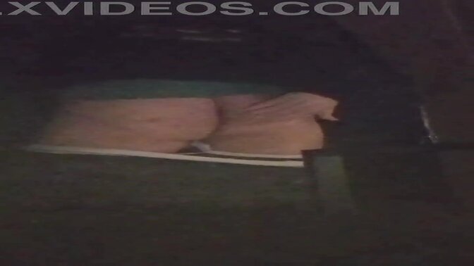 Curious pup shows off while taking a piss outside