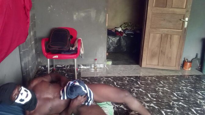 Curvy babe gets a BBC in an FFM threeway