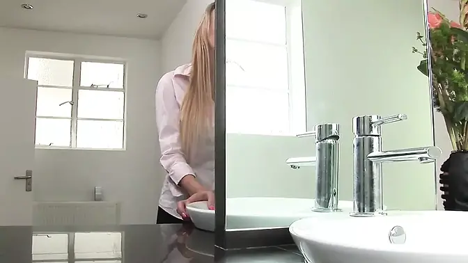 Curvy blonde slut fucks her horny boss in the bathroom