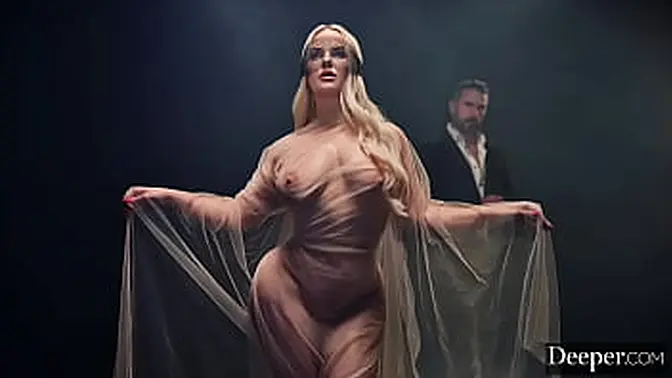 Curvy goddess Vic Marie takes a hard fucking