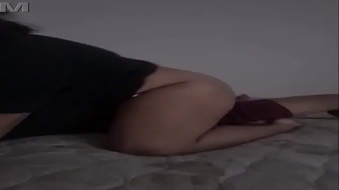 Curvy Latina milf rides big cock in reverse cowgirl