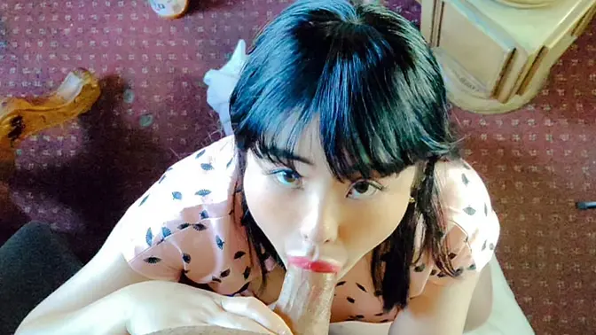 Curvy woman seeks dragon help, leads to horny encounter