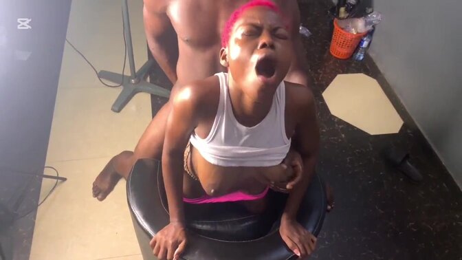 Cute ebony babe rides huge cock in homemade video