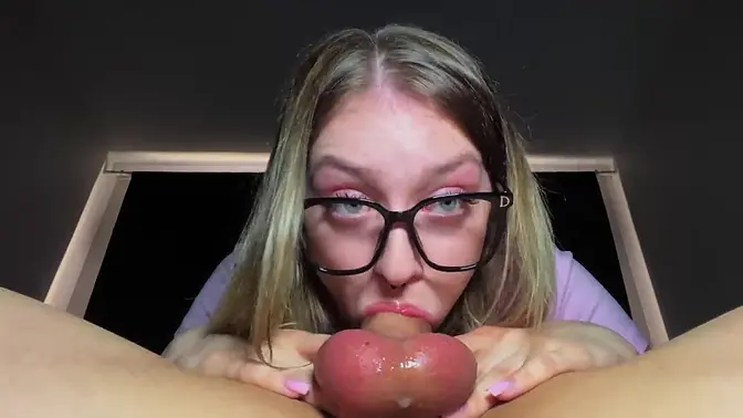 Deepthroat Devourer gagged on huge cock