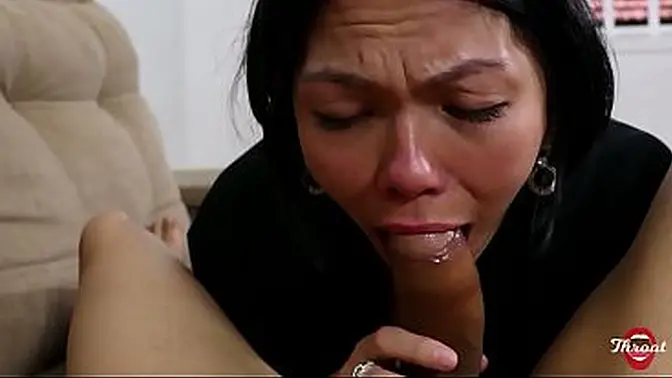 Delicious blowjob from a naughty Japanese girl.