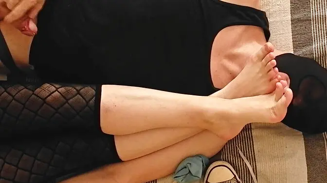 Dirty feet worship - Hubby licks wife's filthy soles