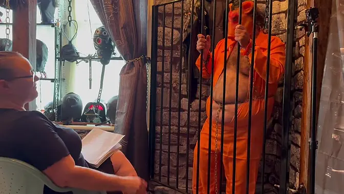 Domina Satana teaches her submissive pig a lesson