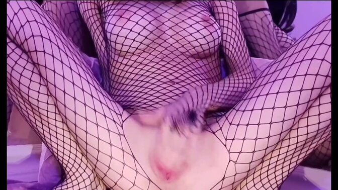 Dripping wet anime girl gets fucked and spanked hard