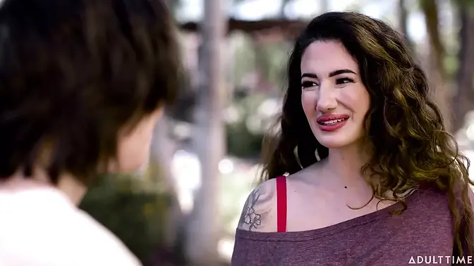 Ex BF gets his big dick sucked by two girls in a cum swapping 3-way