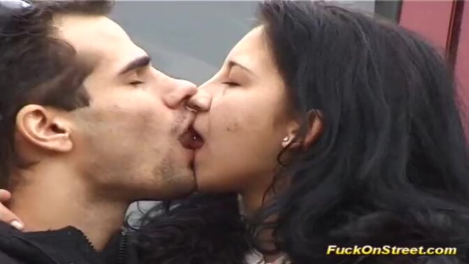 fuck on public street