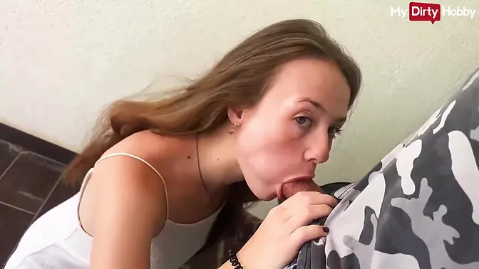 German amateur couple gets devoured and creampied