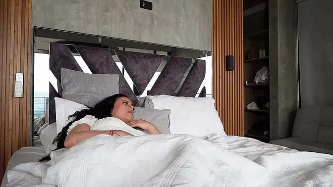 German MILF wife gets doctor's cock in her pussy