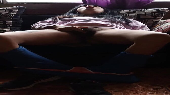 Girlfriend gives boyfriend a GIMRICO while self-masturbating