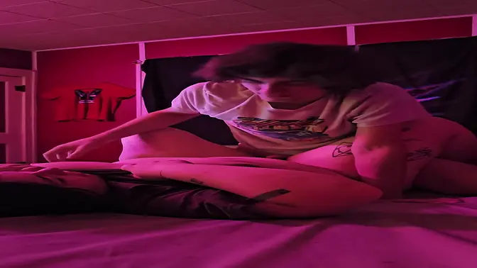 Goth girl gets more than she expects from boyfriend