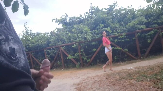 Handjob for a slut who was passing by in public!