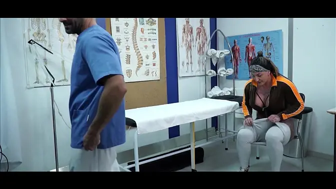 He gives me a massage and fucks me like a bitch (Trailer)