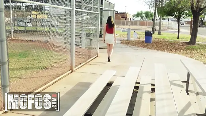 Heartbroken Mia gets her anal fucked as a Valentine's Day surprise