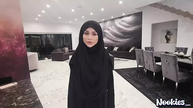 Hijabi girl takes it quick on her fake plan