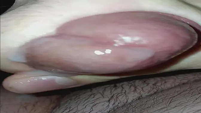 Horny amateur gets big thick mushroom head cock