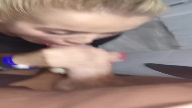 HORNY COUPLE HAS RISKY SEX IN A PUBLIC TOILET