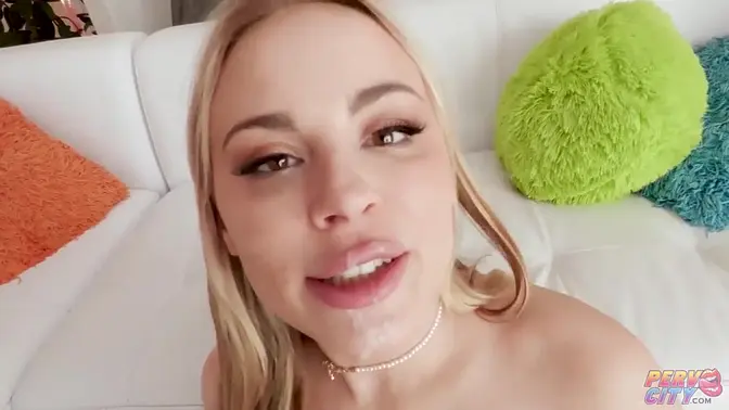 Hot blonde Anna Claire Clouds takes a big hard cock in her ass