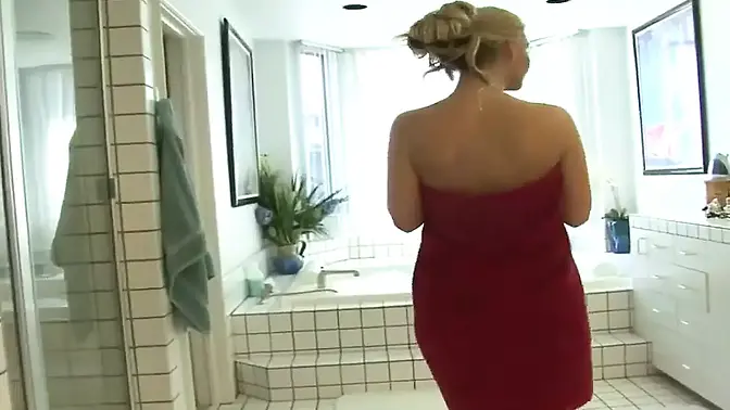 Hot blonde MILF Phoenix Marie gets big black cock