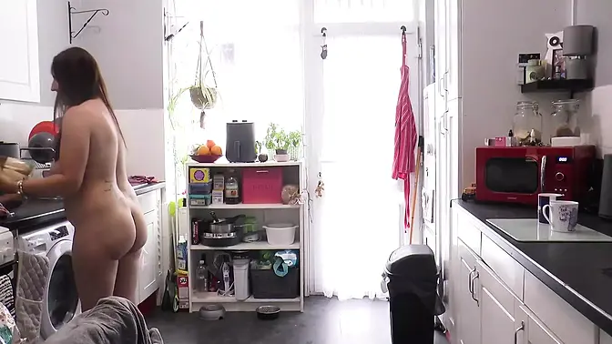 Hot British MILF enjoys her cleaning chores