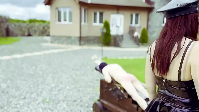 Hot Femme Fatale punishes her loser slave with a severe whipping