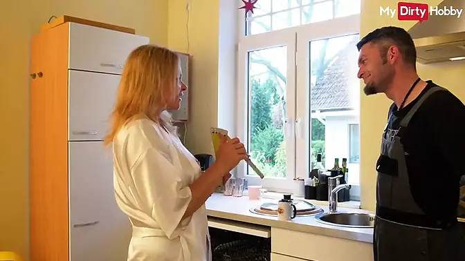 Hot German MILF GinaTomic seduces repairman for a fuck