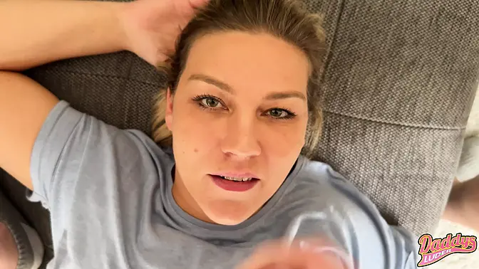 Hot German MILF gives the longest blowjob of her life