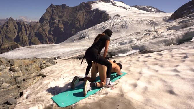 Hot Latina Mia takes it in the ass while using a strap-on