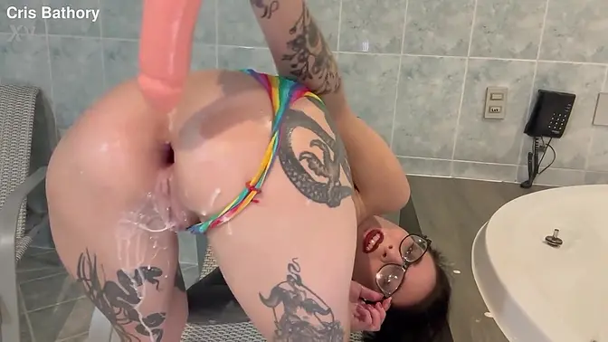 Hot Milf Cris Bathory enjoys anal pleasure with a dildo