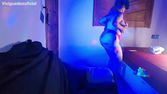 Hot milf gets a double dose of creampies on her big ass