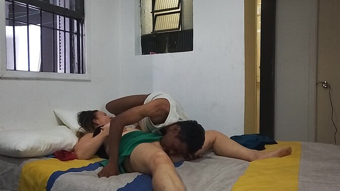 Hot MILF gives a Steamy Blowjob to Younger Dude