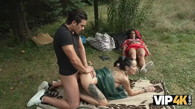 Hot Mom Valentina Sierra Gets Fucked Hard in the Forest