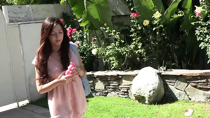 Hot teen lesbian rims and tribbes with passion