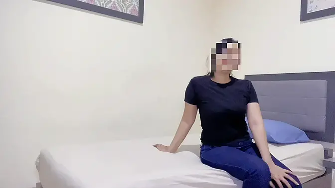 Indonesian college girl gets fucked hard and cums with big ass doggy style